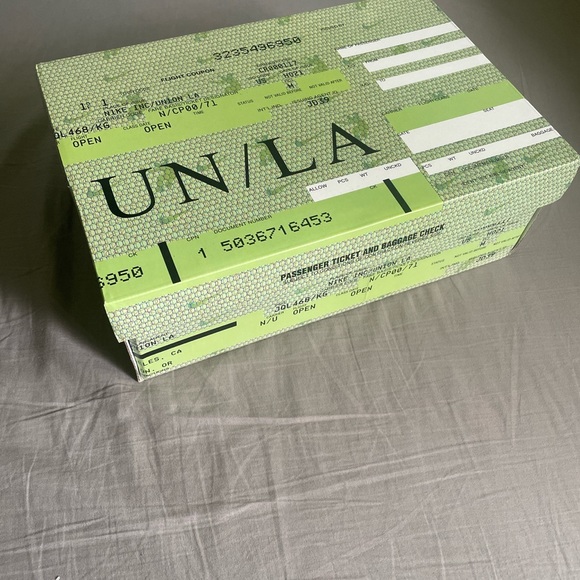 [SOLD] Nike x Union LA ‘Passport Pack’ Pistachio Dunk Low - Picture 3 of 6